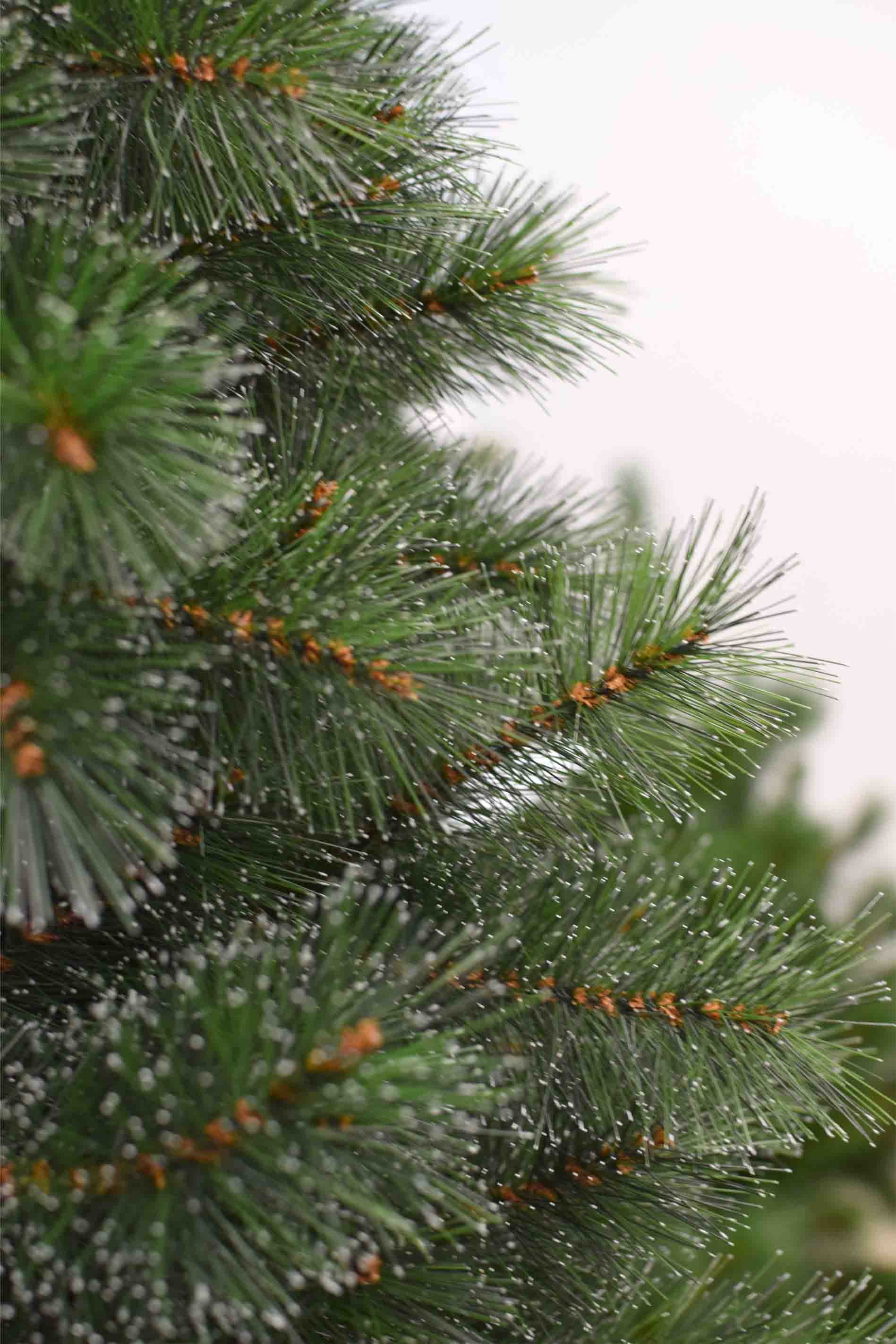 Nep kerstboom foggy 225 cm